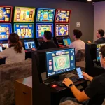 About us at WD138 showcases diverse players enjoying our engaging online slot games and vibrant gaming atmosphere.